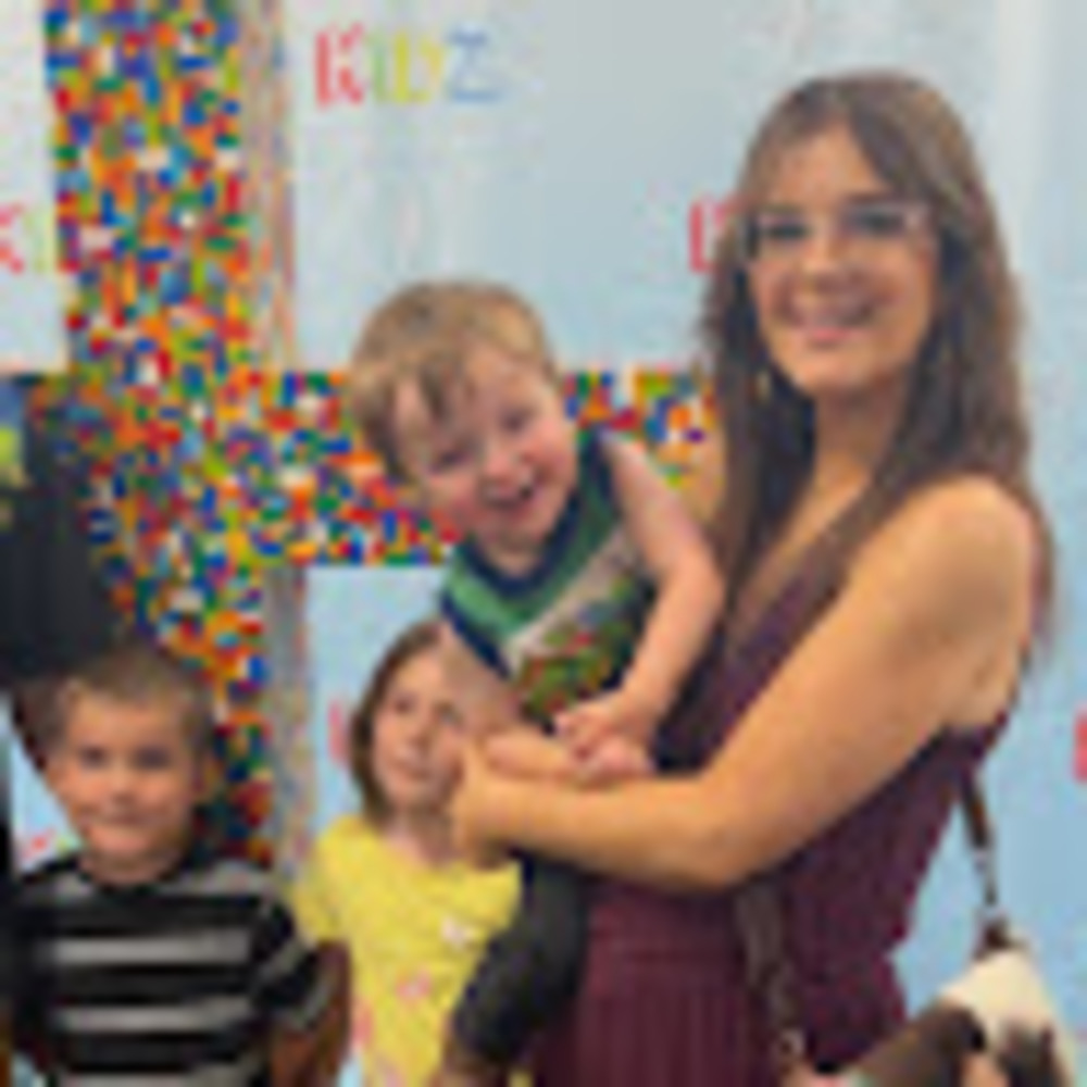 Meet your Posher, Alyssa